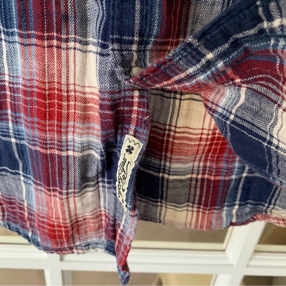 Lucky Brand Western Shirt w/pearl snaps - Picture 9 of 12